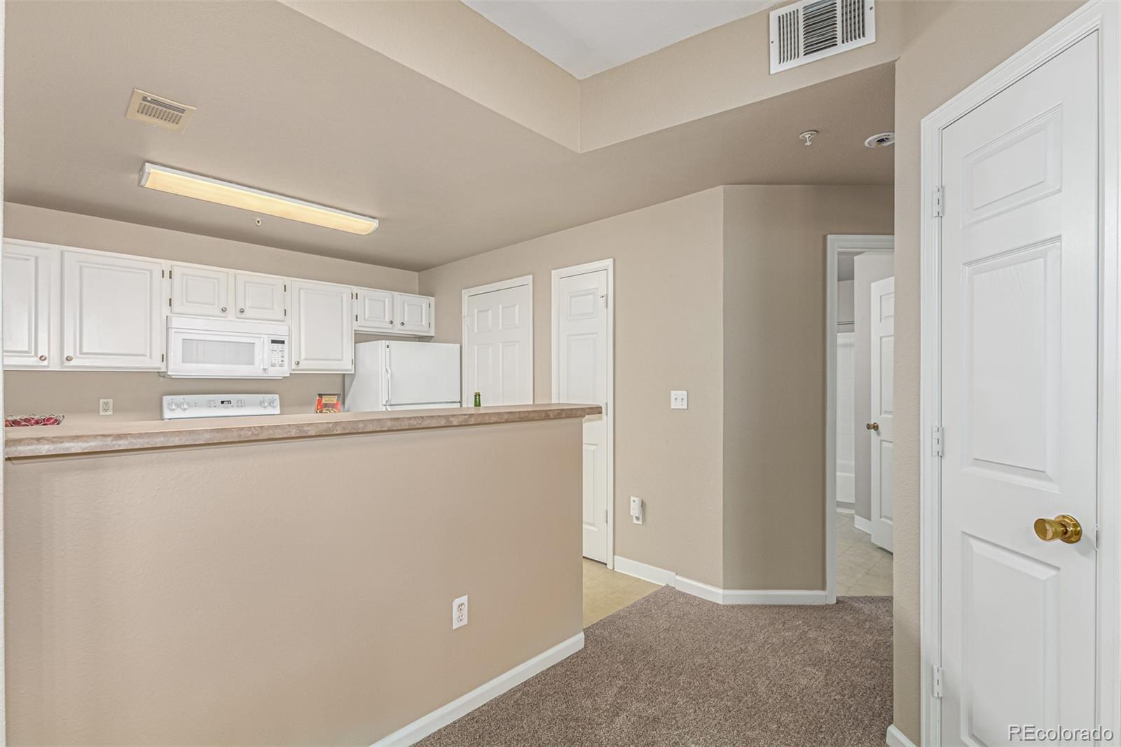 MLS Image #15 for 12760  ironstone way 103,parker, Colorado