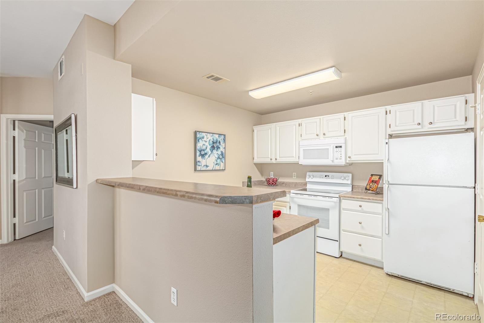 MLS Image #9 for 12760  ironstone way 103,parker, Colorado