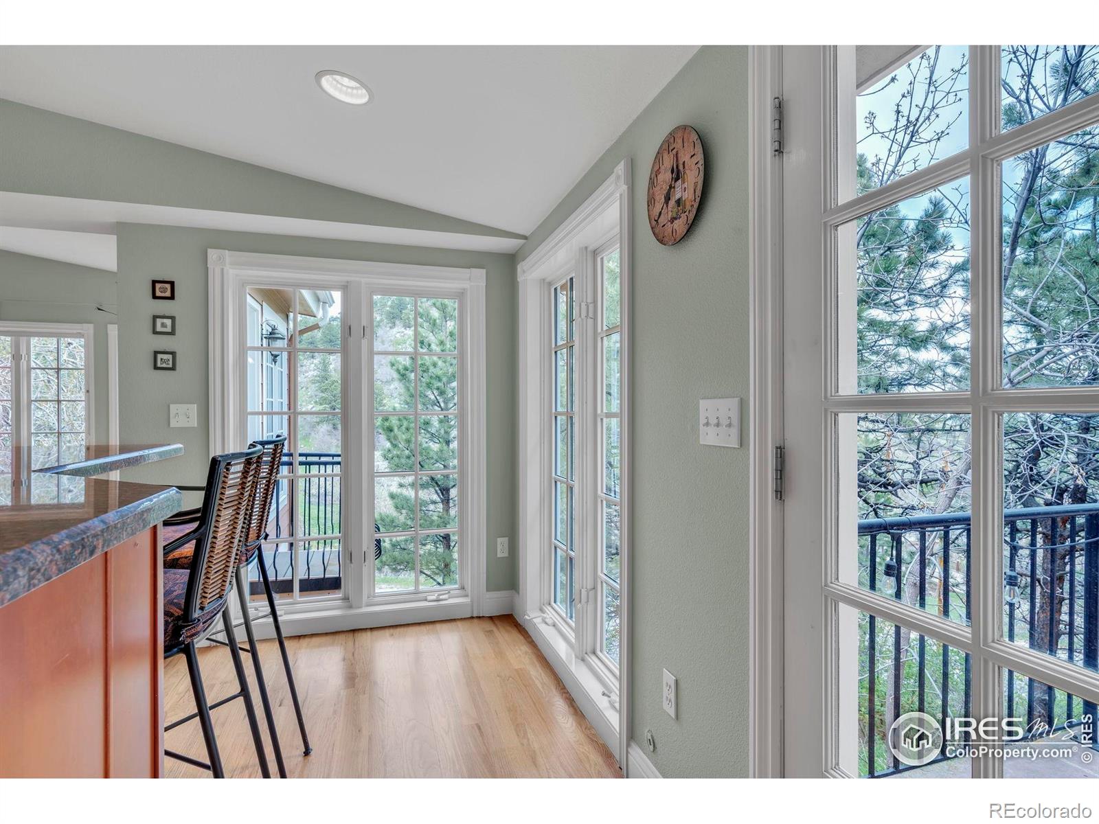 MLS Image #12 for 15  arrowleaf court,boulder, Colorado