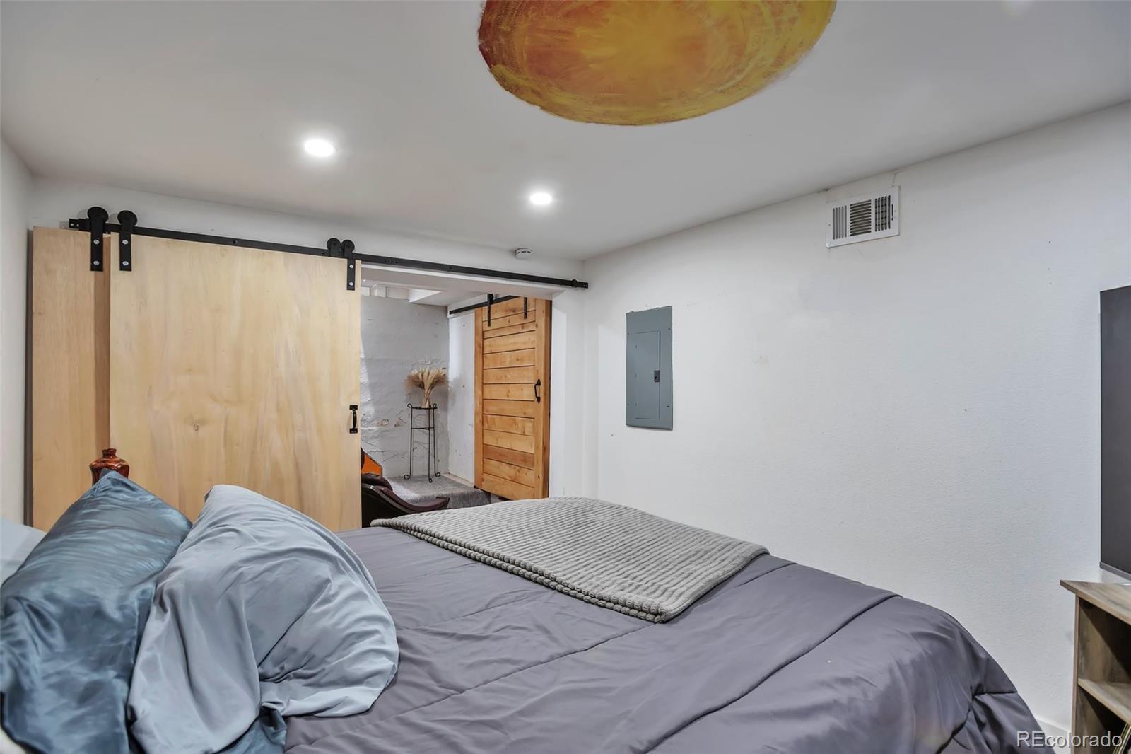MLS Image #20 for 2033 s ogden street,denver, Colorado