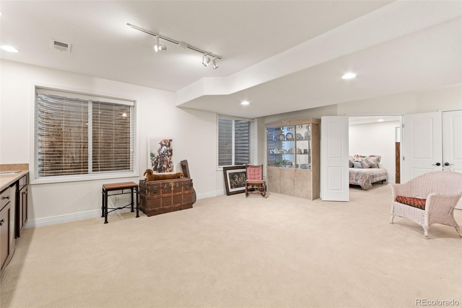 MLS Image #34 for 7444 e 9th avenue,denver, Colorado