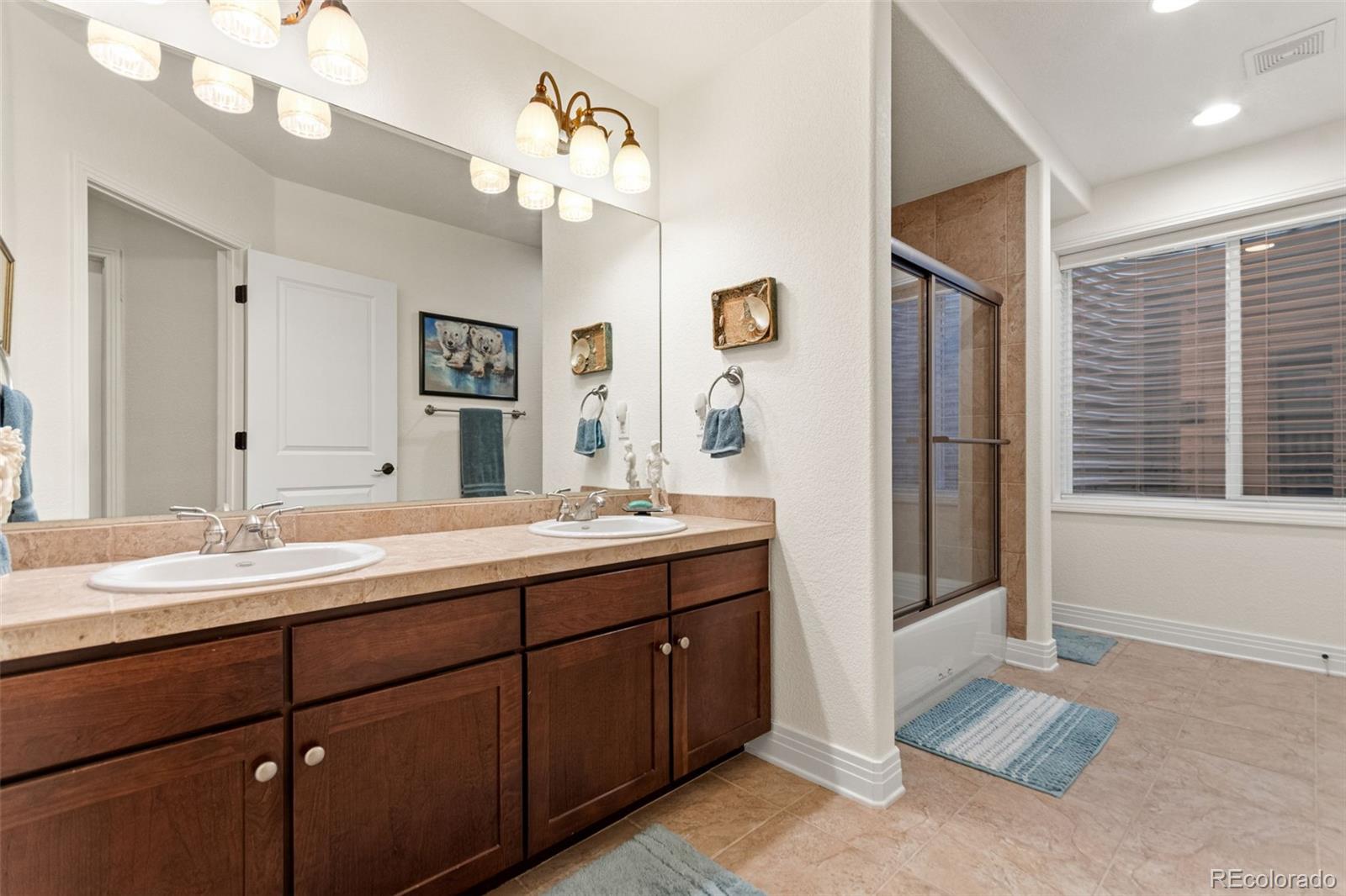 MLS Image #40 for 7444 e 9th avenue,denver, Colorado
