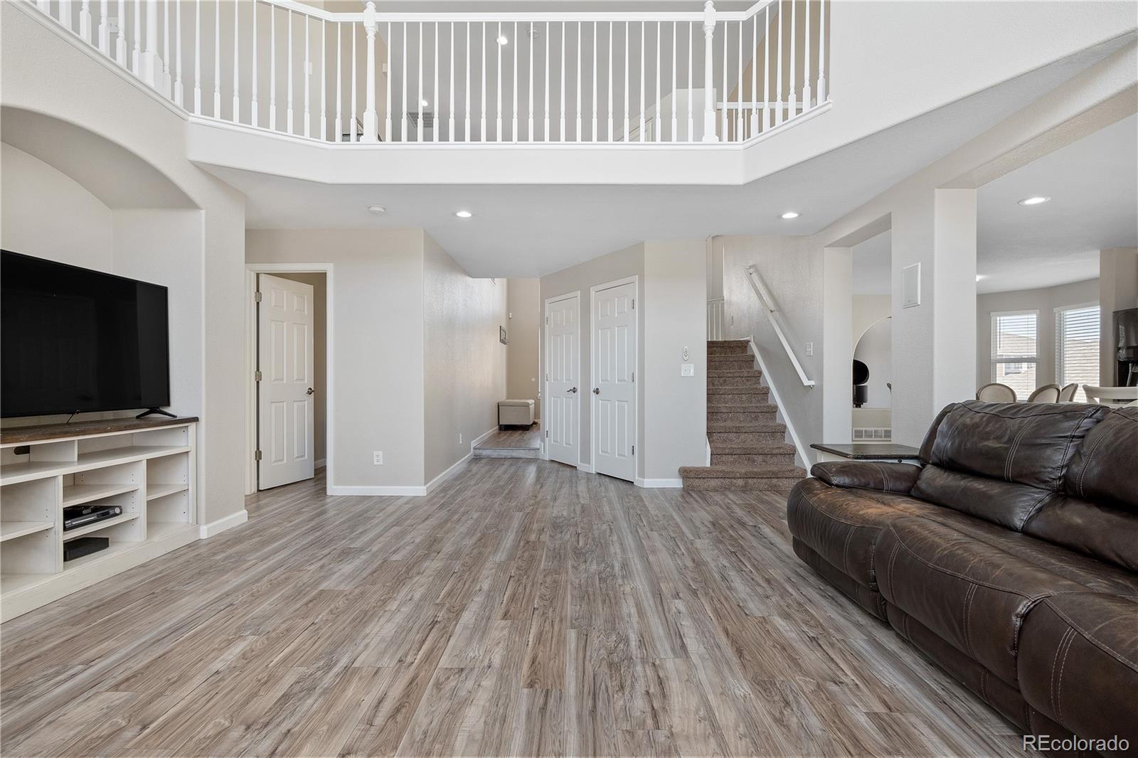 MLS Image #5 for 10058  glenstone circle,highlands ranch, Colorado