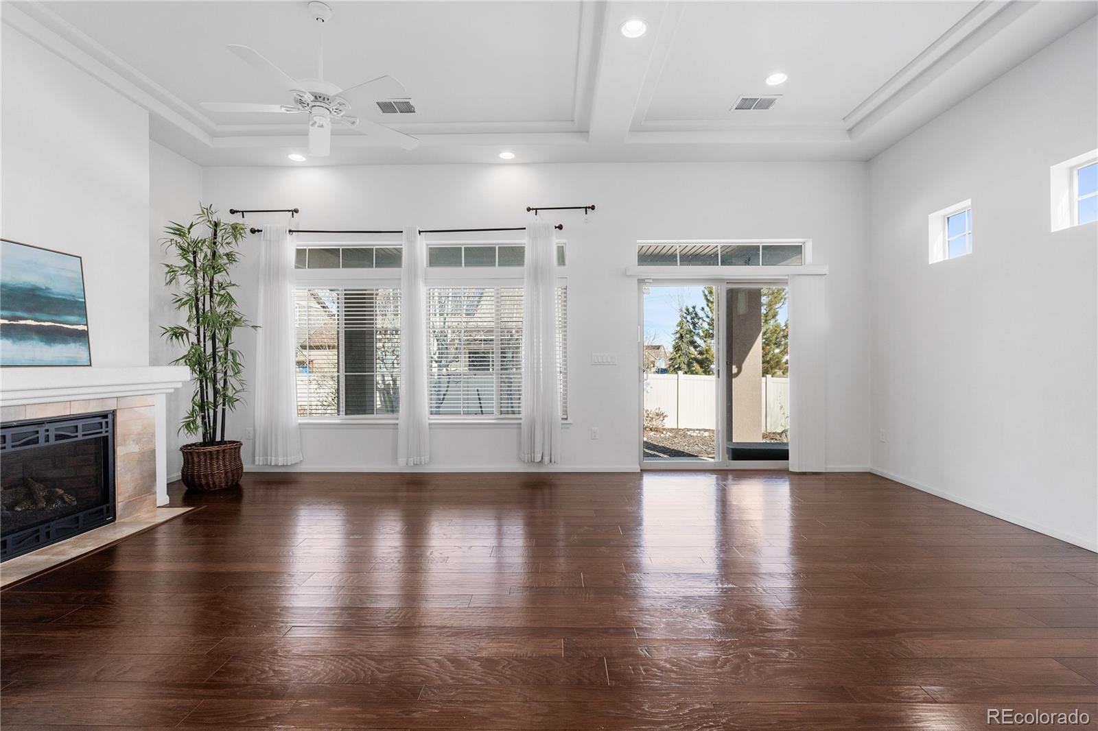 MLS Image #12 for 19543 e 54th avenue,denver, Colorado