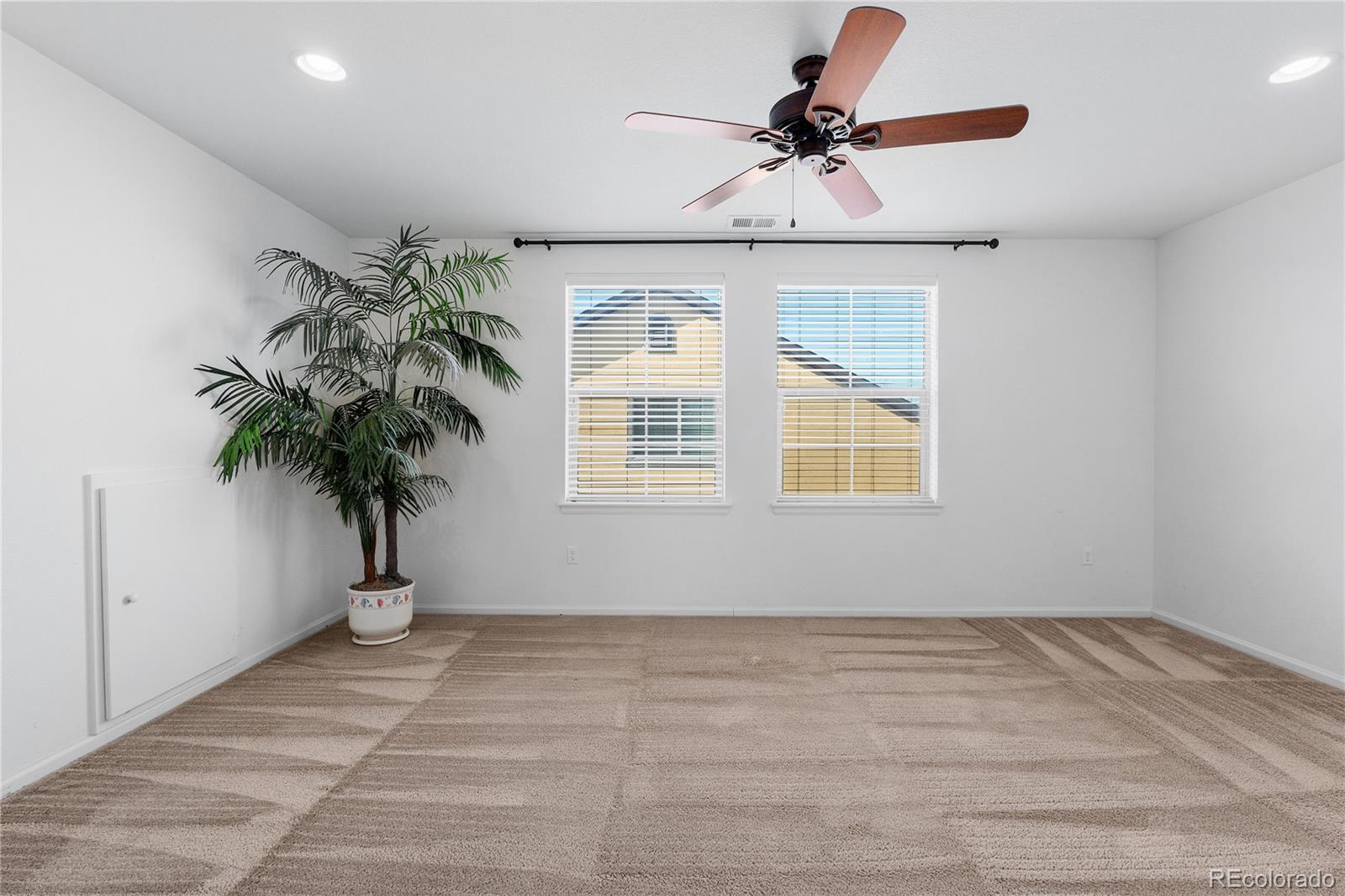 MLS Image #23 for 19543 e 54th avenue,denver, Colorado