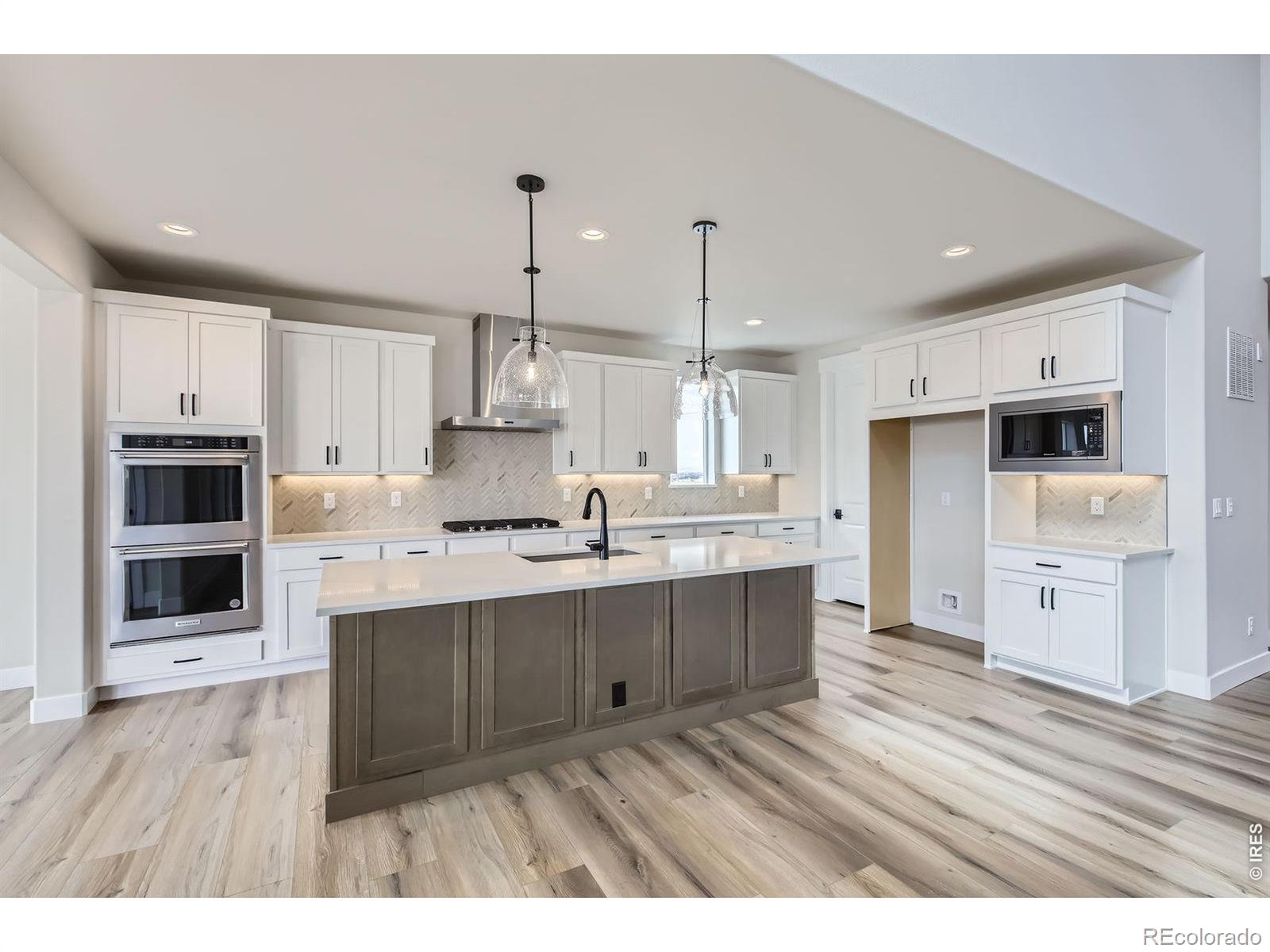 MLS Image #15 for 1685  crystalline drive,windsor, Colorado