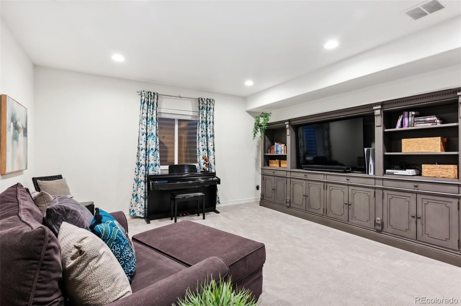 MLS Image #37 for 10546  sundial rim road,highlands ranch, Colorado