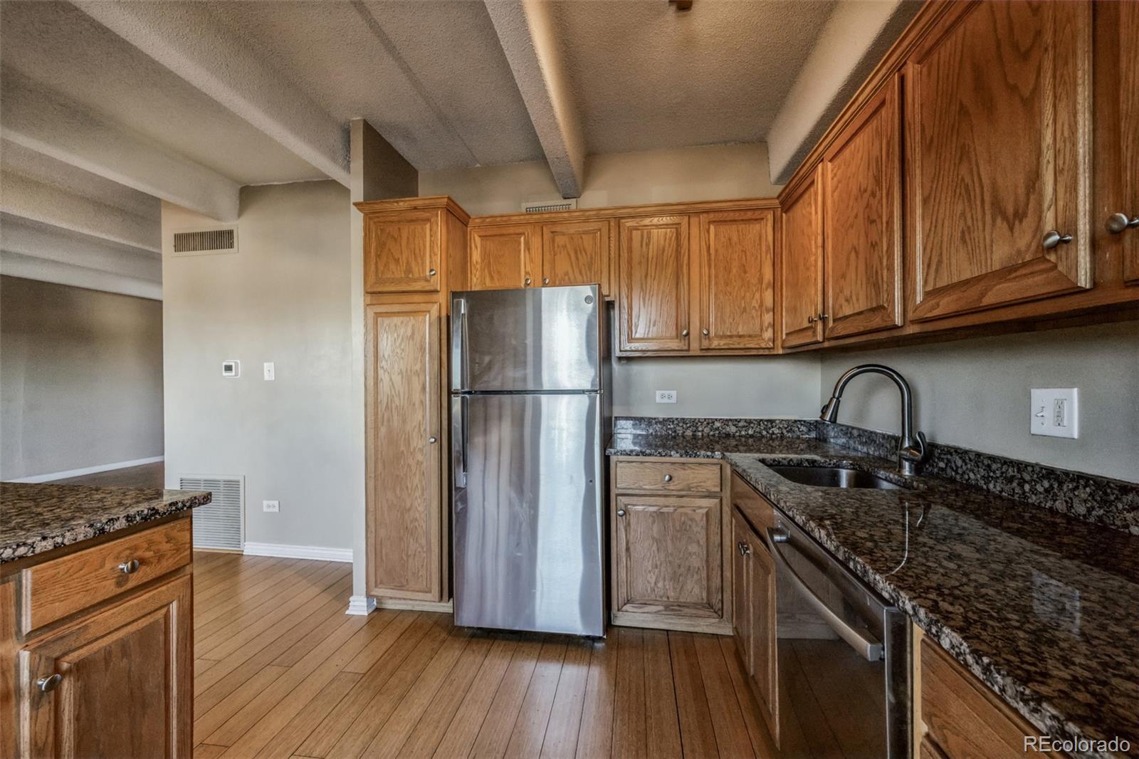 MLS Image #4 for 1441 n humboldt street 504,denver, Colorado