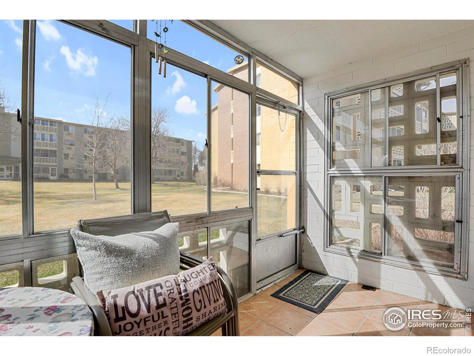 MLS Image #13 for 665 s alton way,denver, Colorado