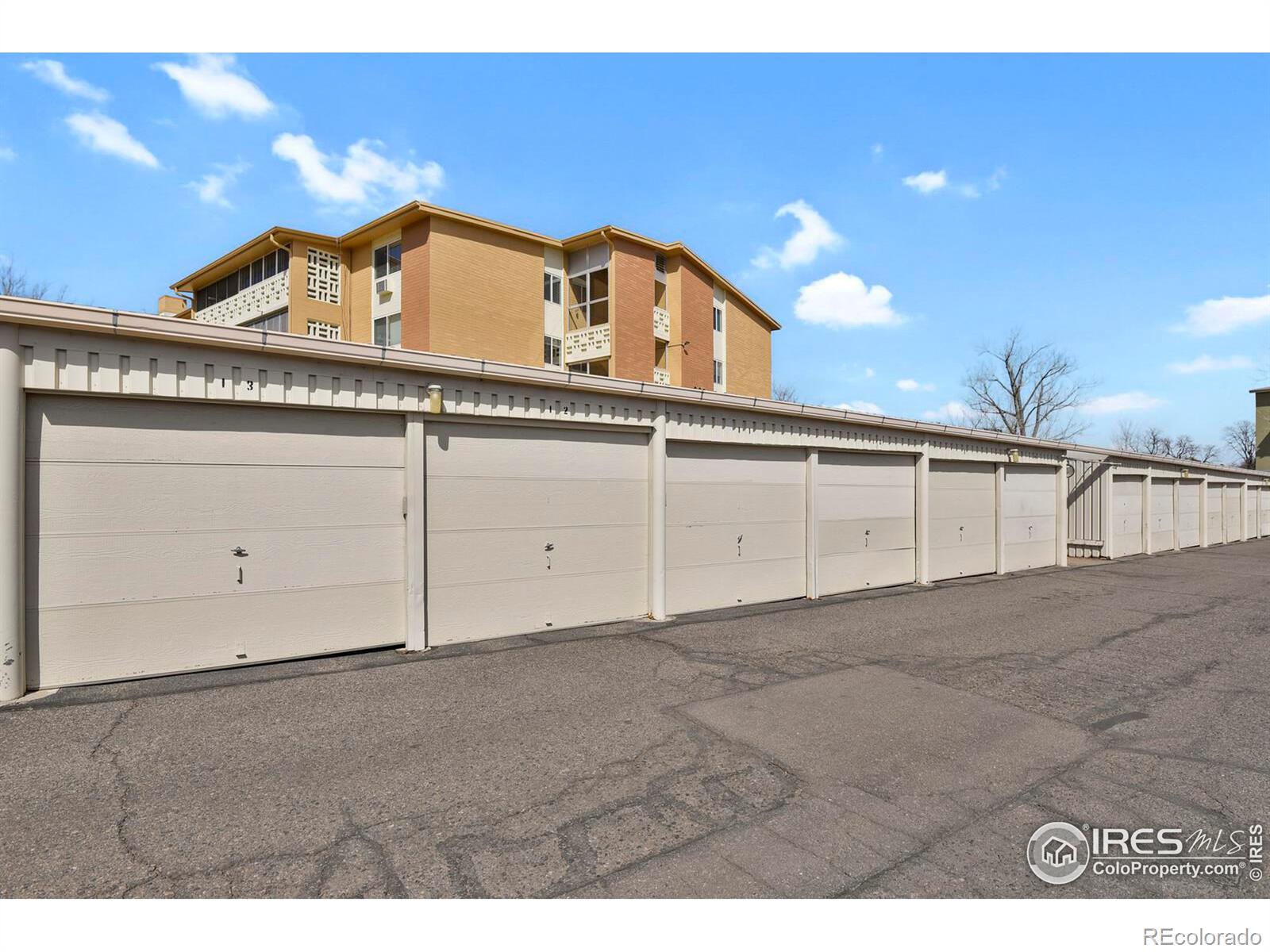 MLS Image #15 for 665 s alton way,denver, Colorado