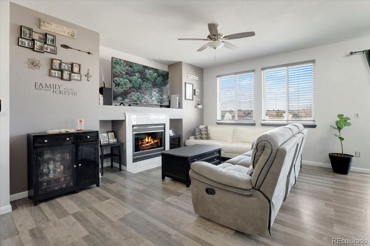 MLS Image #10 for 3699 s killarney street,aurora, Colorado