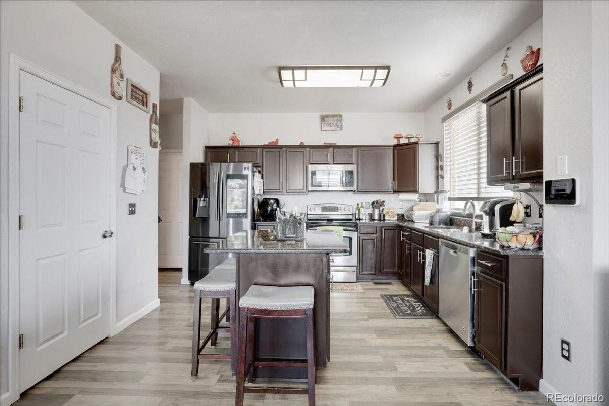 MLS Image #13 for 3699 s killarney street,aurora, Colorado