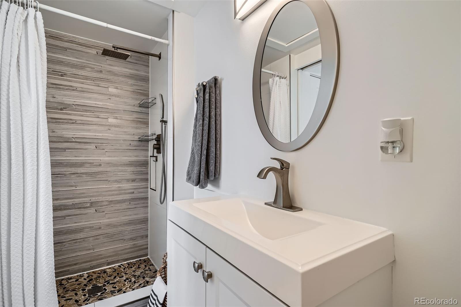 MLS Image #19 for 7070 w 39th avenue,wheat ridge, Colorado