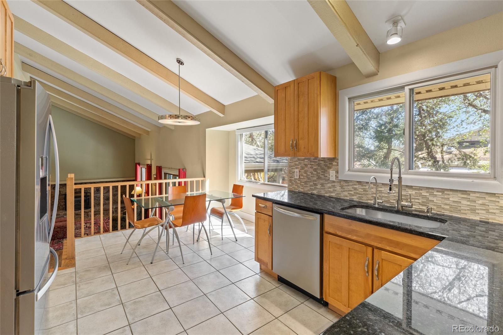 MLS Image #12 for 3970 s syracuse way,denver, Colorado
