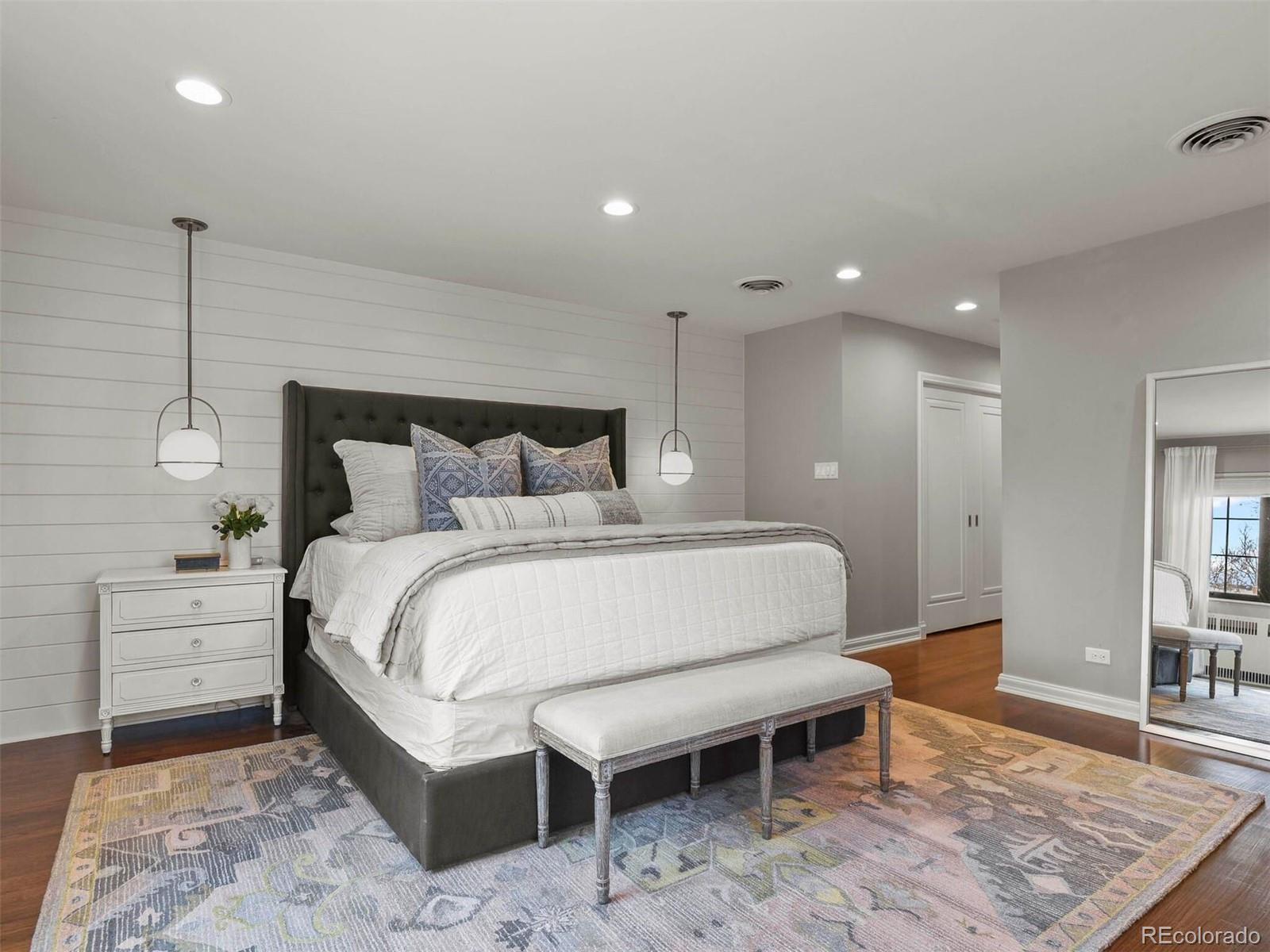 MLS Image #13 for 6330  montview boulevard,denver, Colorado