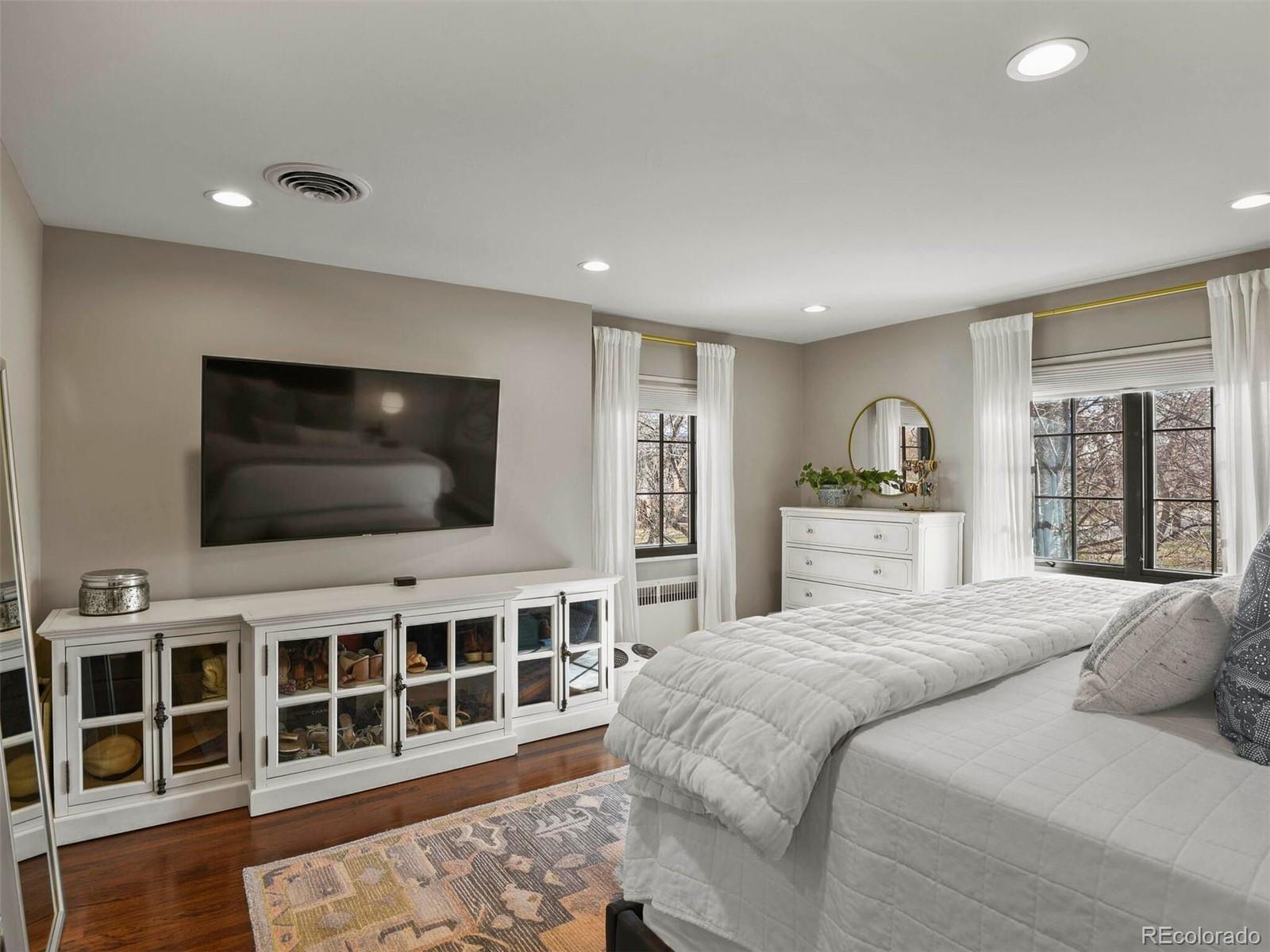 MLS Image #14 for 6330  montview boulevard,denver, Colorado