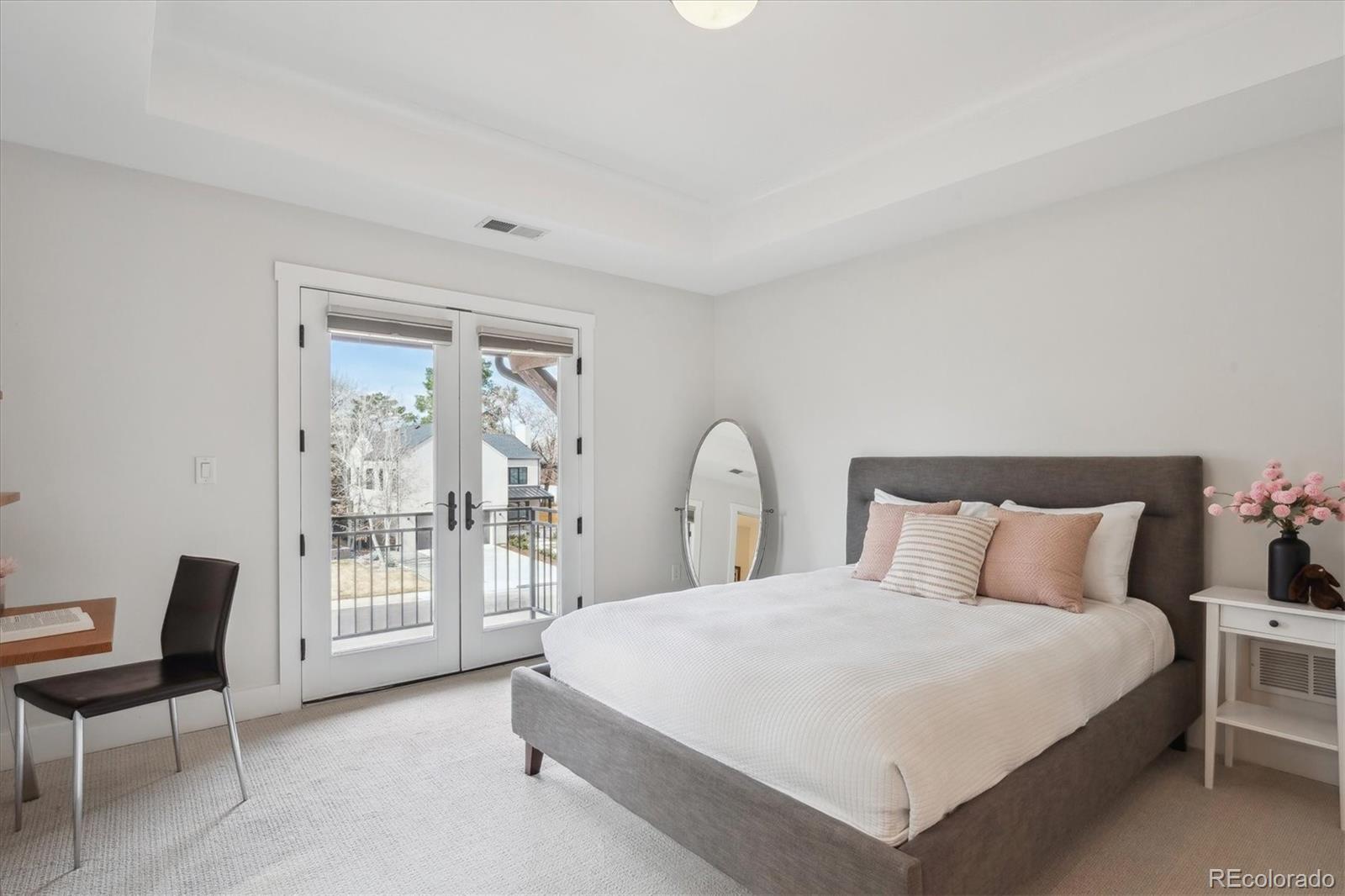MLS Image #29 for 230  hudson street,denver, Colorado