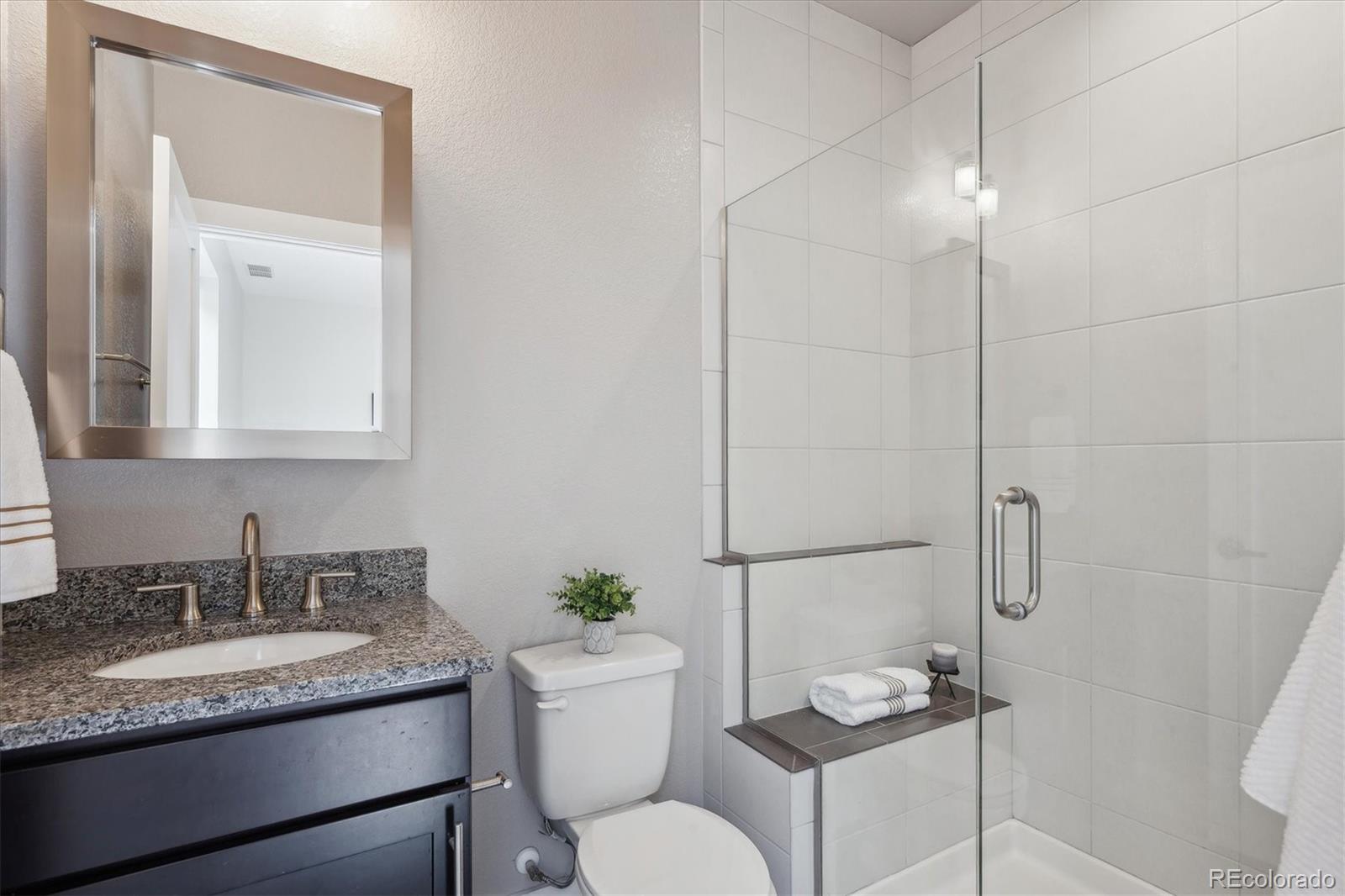 MLS Image #39 for 230  hudson street,denver, Colorado