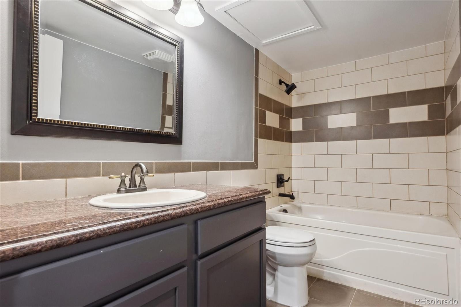 MLS Image #17 for 9995 e harvard avenue,denver, Colorado