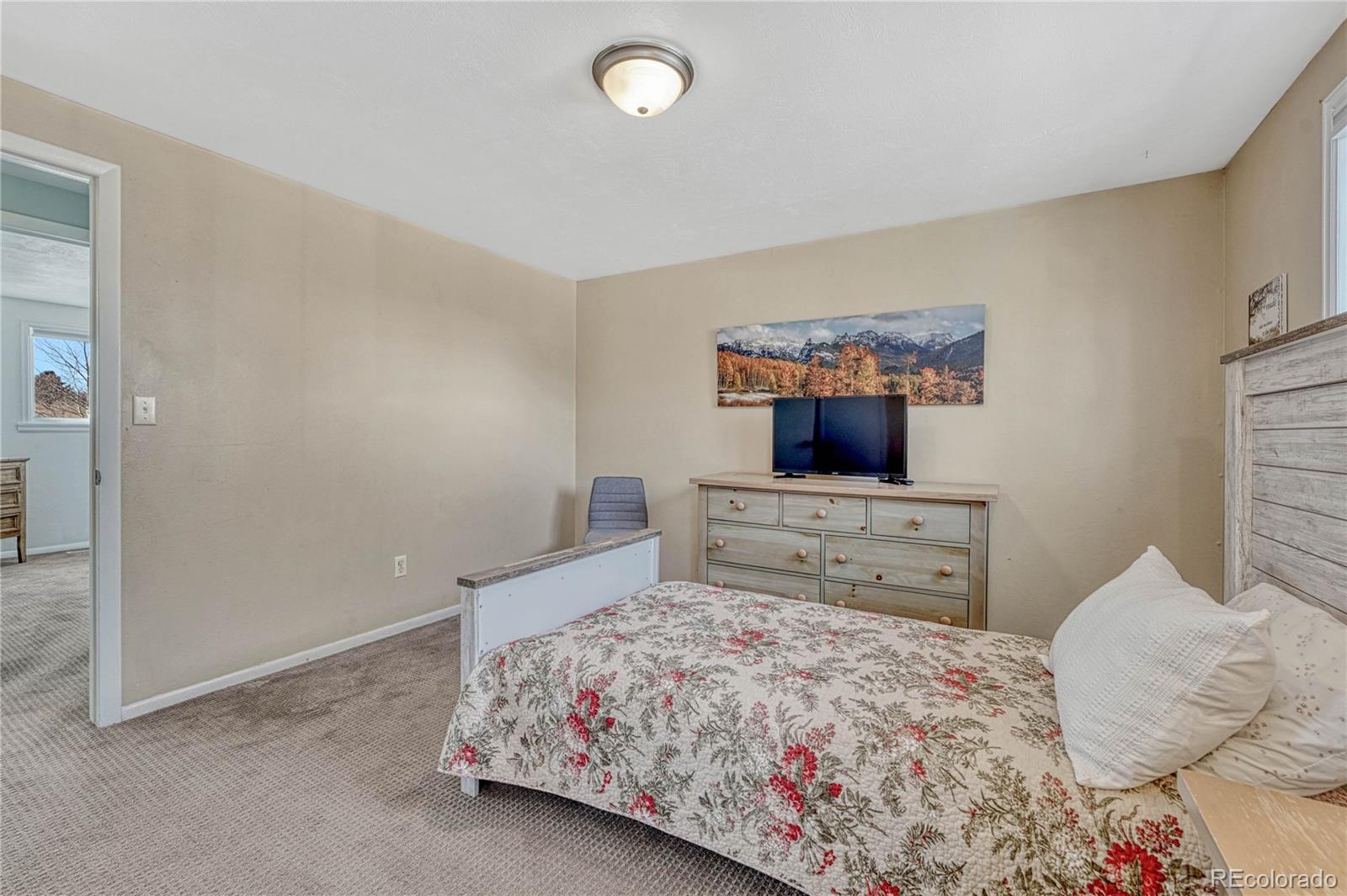 MLS Image #13 for 4879  escapardo way,colorado springs, Colorado