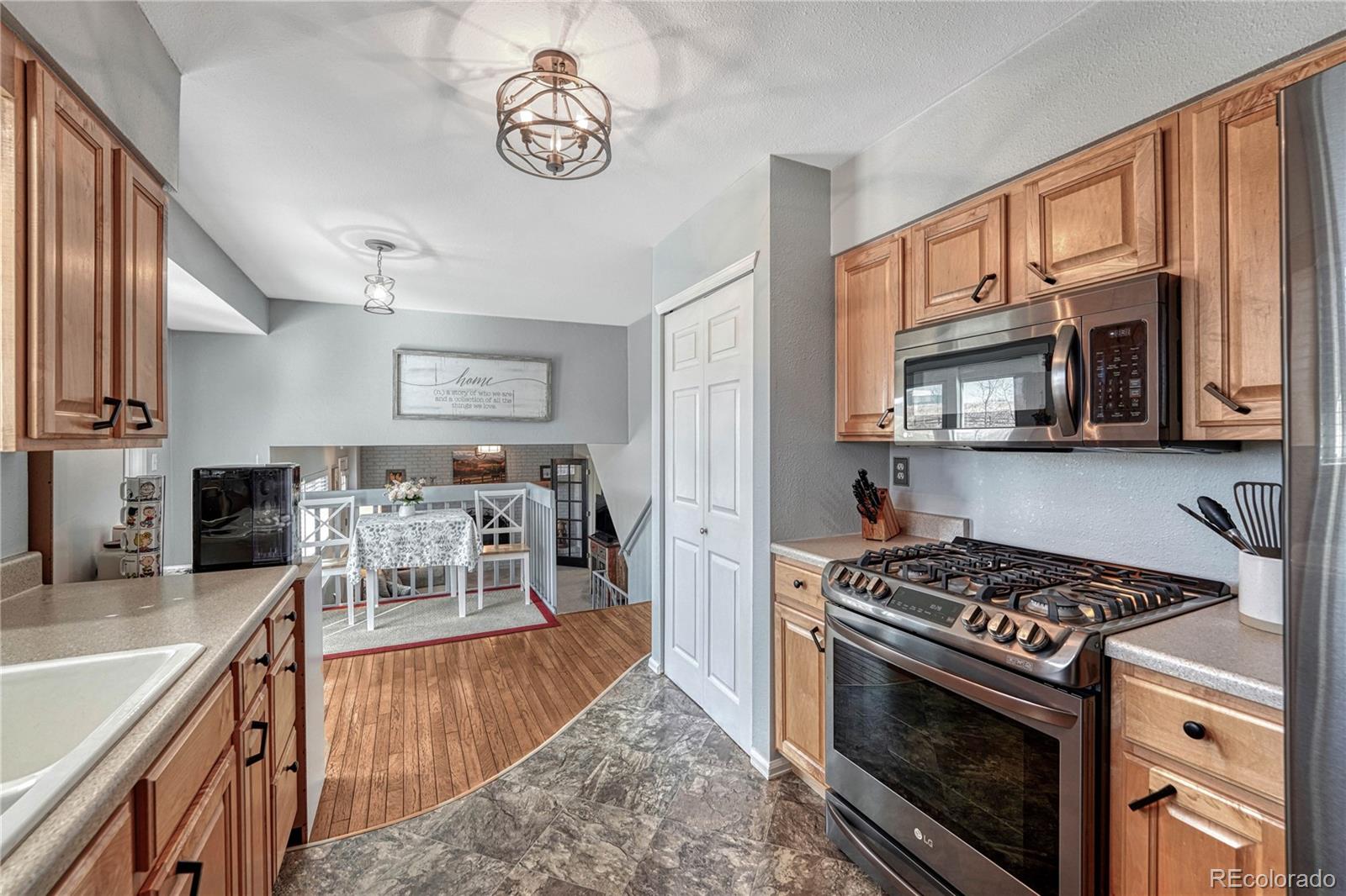 MLS Image #9 for 4879  escapardo way,colorado springs, Colorado
