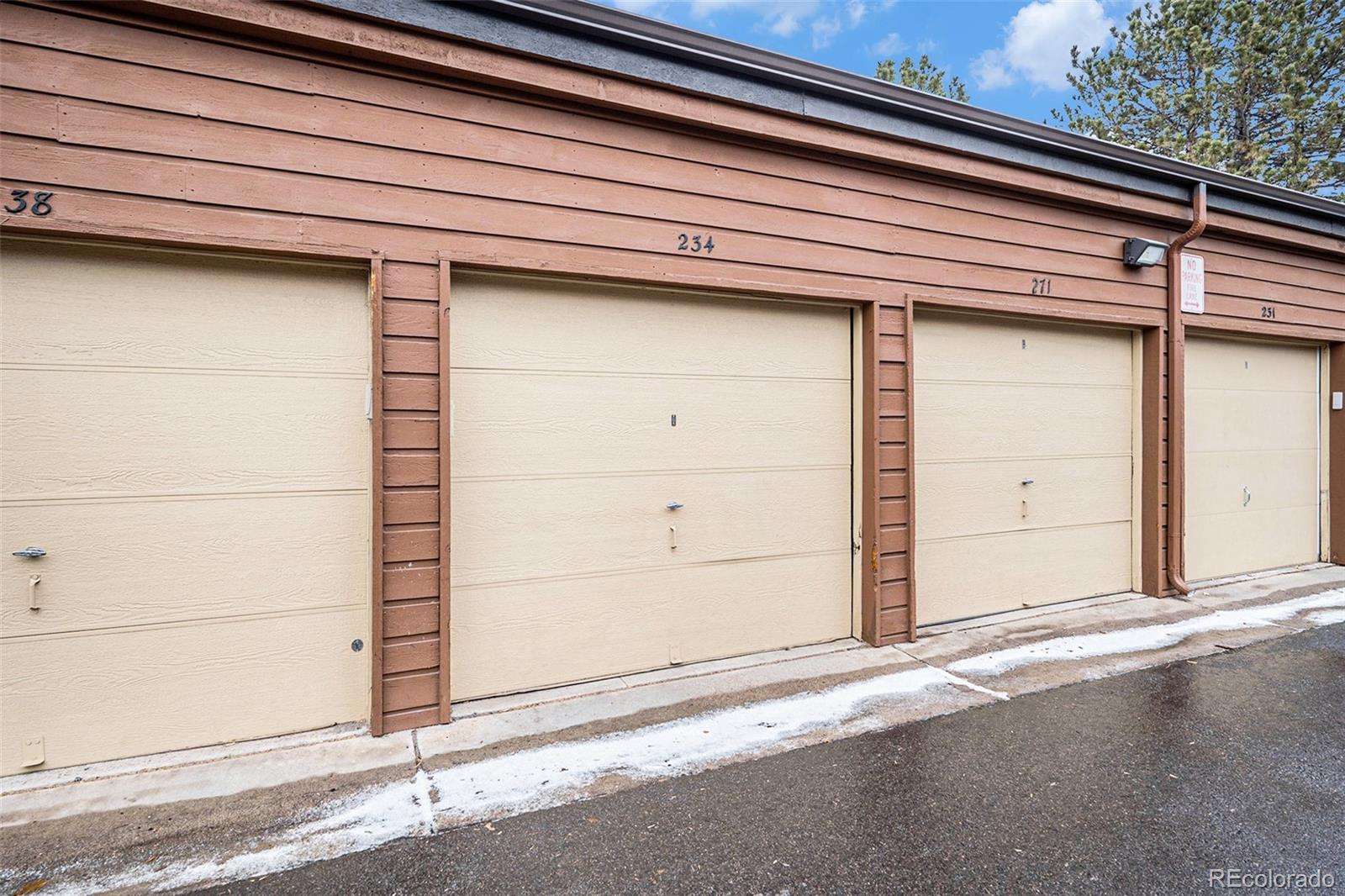 MLS Image #10 for 2685 s dayton way,denver, Colorado