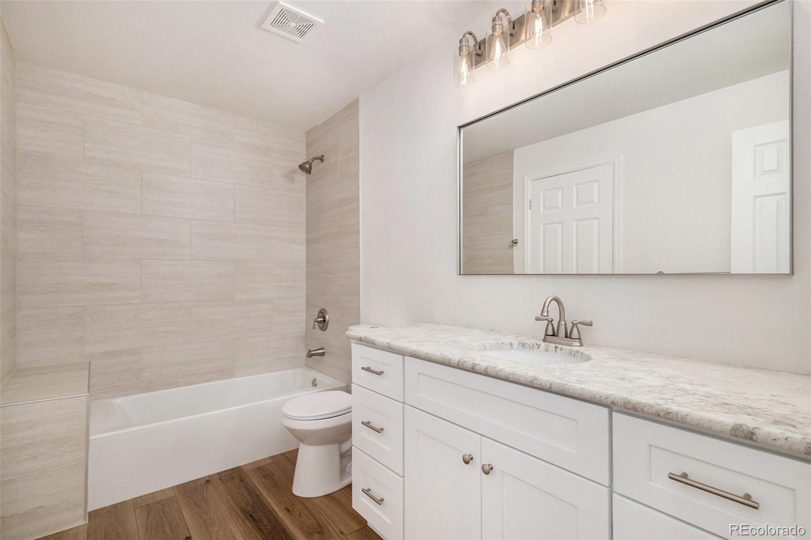 MLS Image #8 for 2685 s dayton way,denver, Colorado