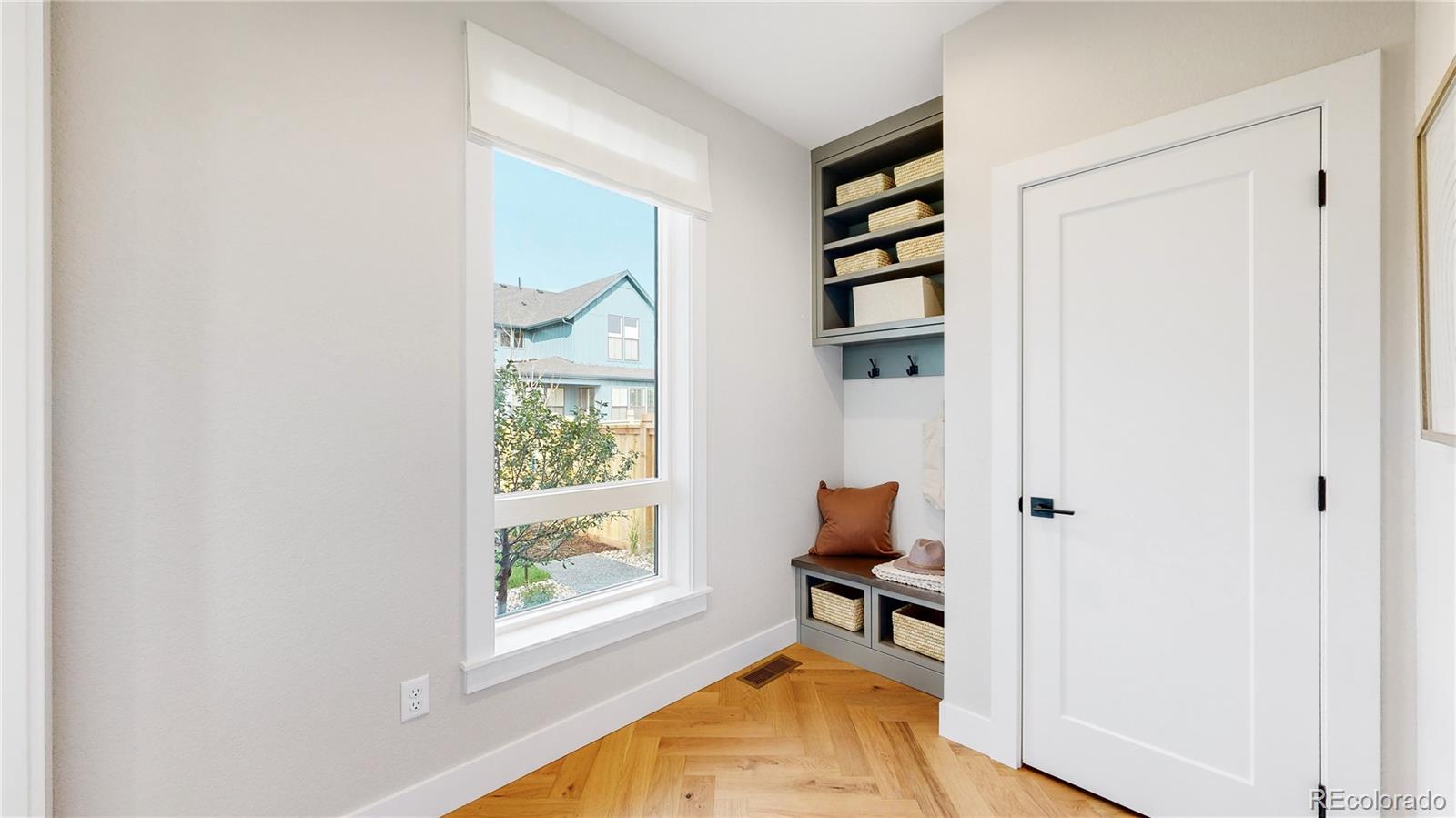 MLS Image #20 for 5567  moosehead circle,longmont, Colorado