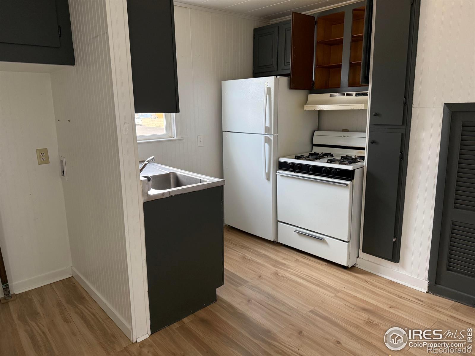 MLS Image #2 for 742 w 9th street,wray, Colorado