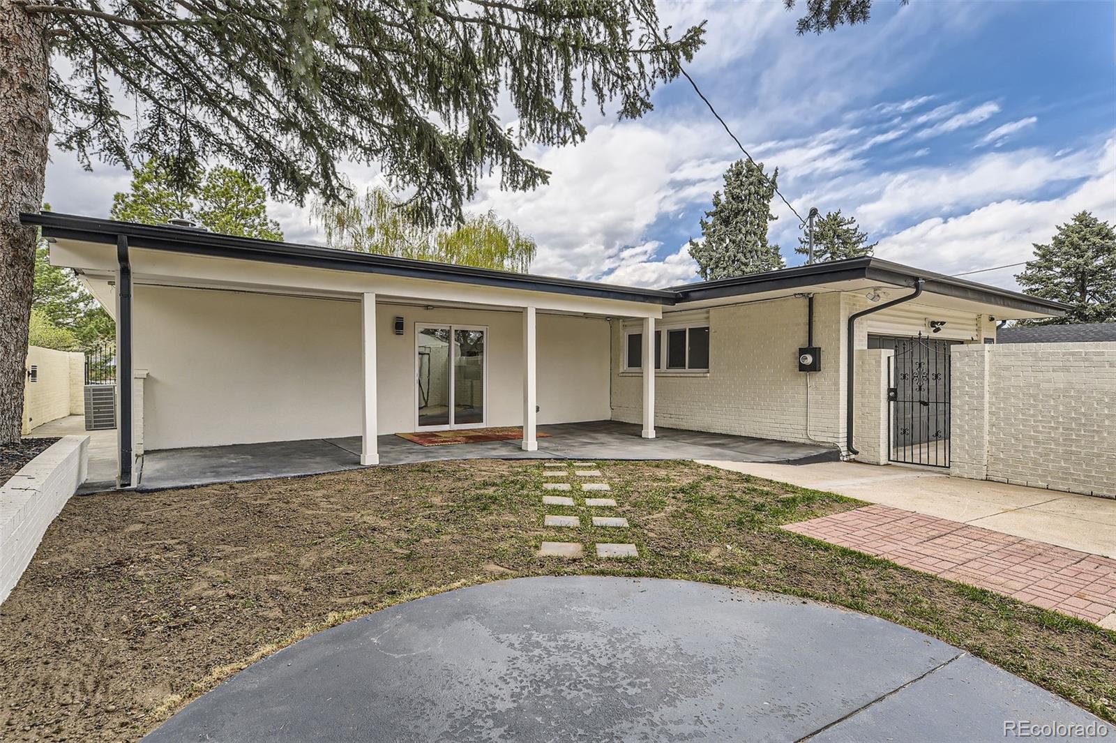 MLS Image #27 for 2930 n monaco parkway,denver, Colorado