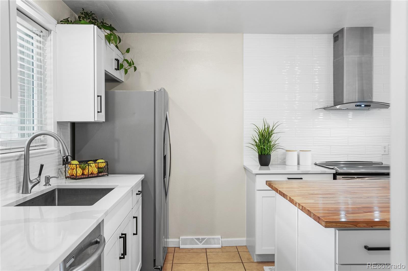MLS Image #7 for 5886  urban street,arvada, Colorado