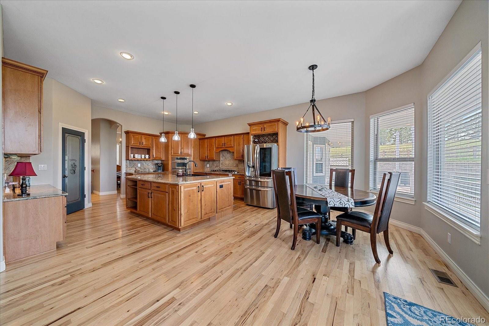 MLS Image #5 for 575  howling circle,elizabeth, Colorado