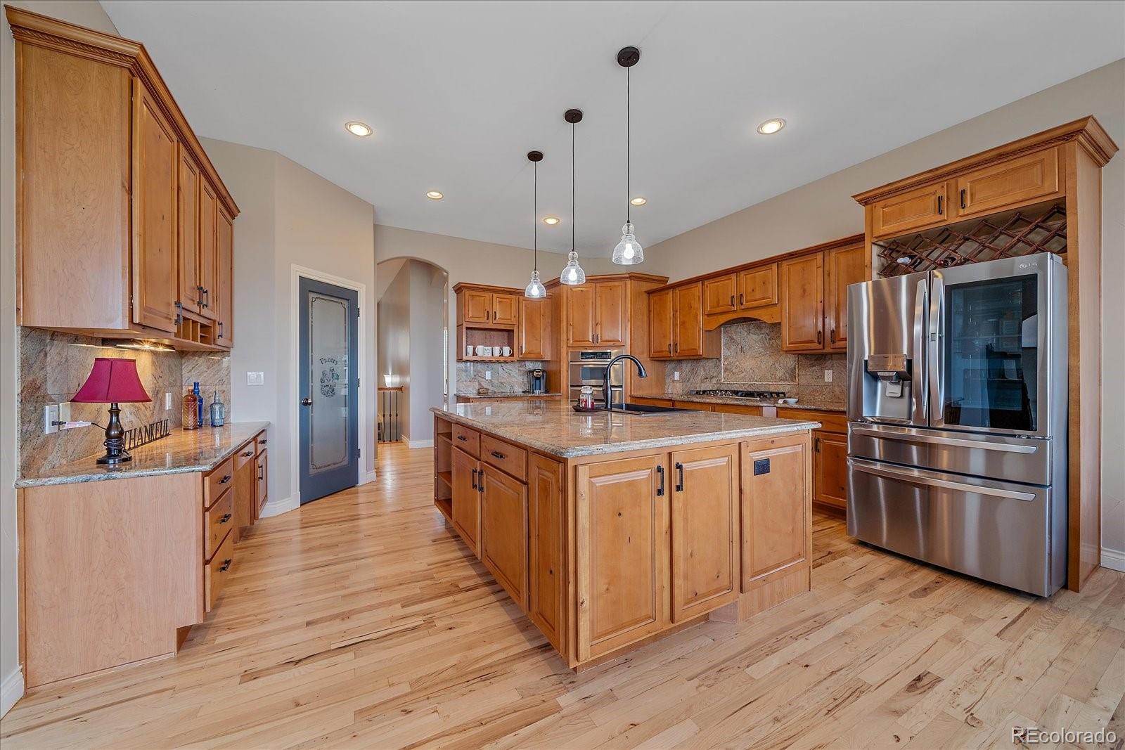 MLS Image #6 for 575  howling circle,elizabeth, Colorado