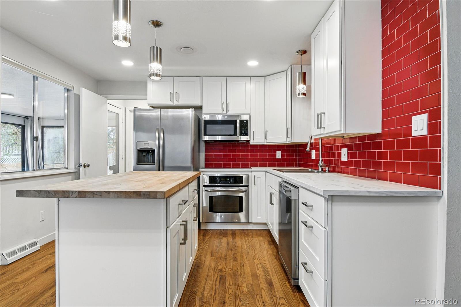 MLS Image #9 for 6948 w 70th avenue,arvada, Colorado