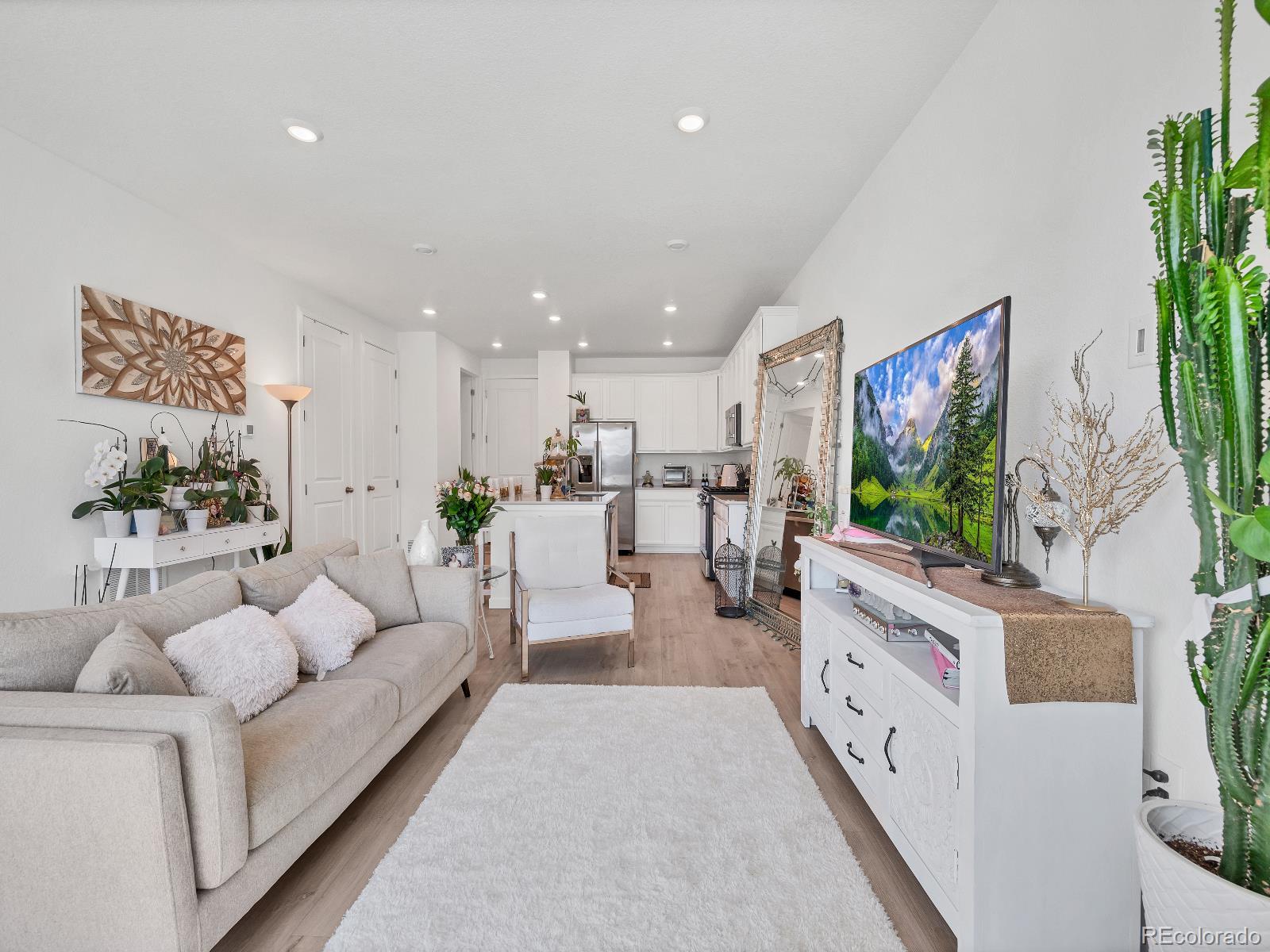 MLS Image #3 for 7346 w asbury drive,denver, Colorado