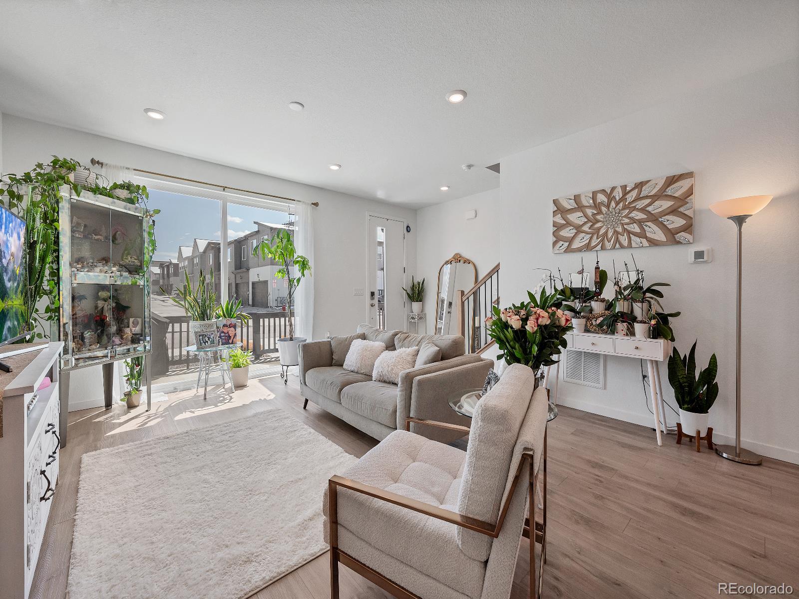 MLS Image #5 for 7346 w asbury drive,denver, Colorado