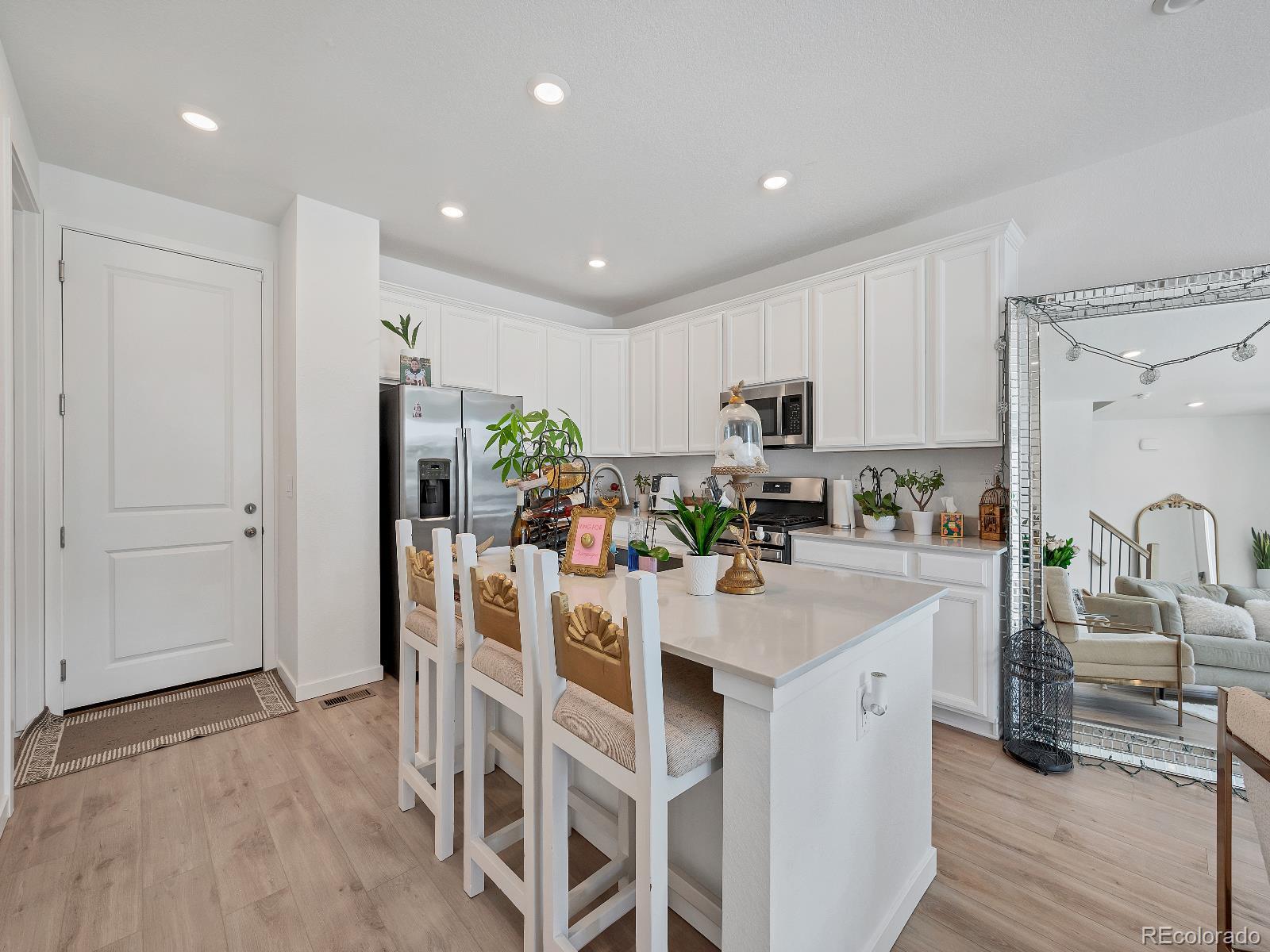 MLS Image #8 for 7346 w asbury drive,denver, Colorado