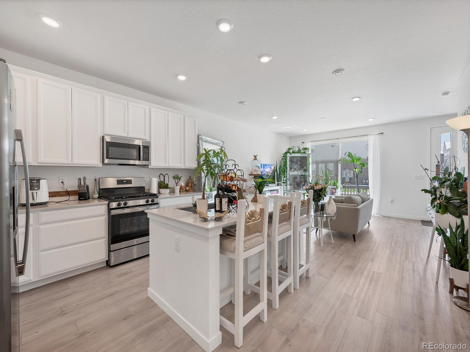 MLS Image #9 for 7346 w asbury drive,denver, Colorado