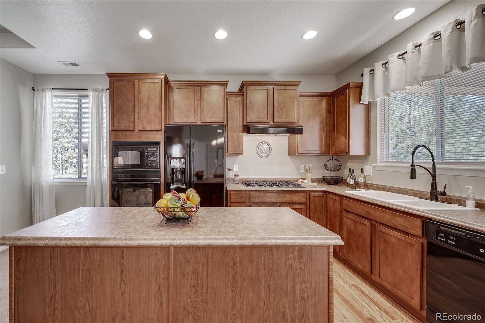 MLS Image #9 for 12340  syracuse street,thornton, Colorado