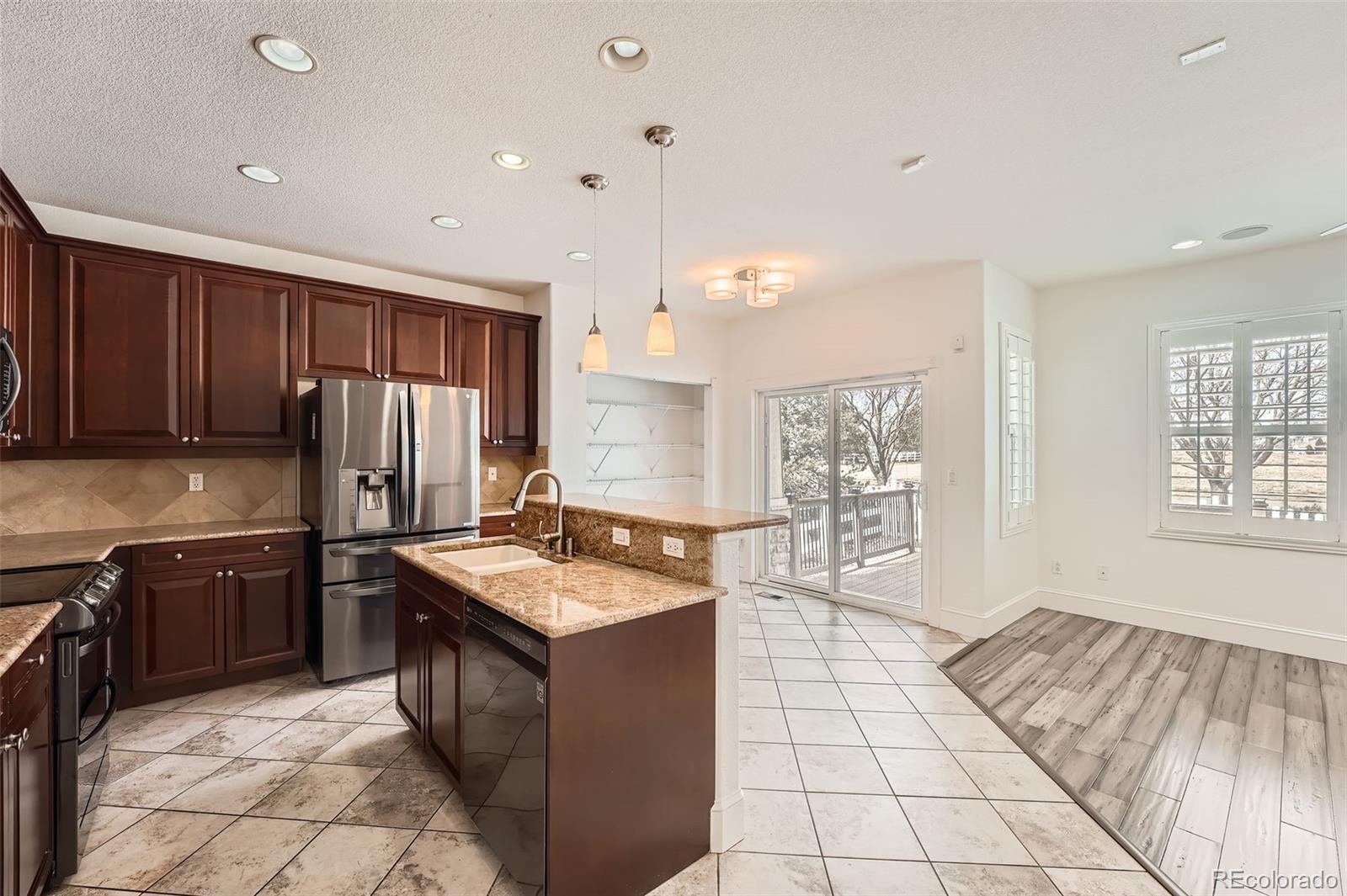 MLS Image #7 for 1260 s duquesne circle,aurora, Colorado