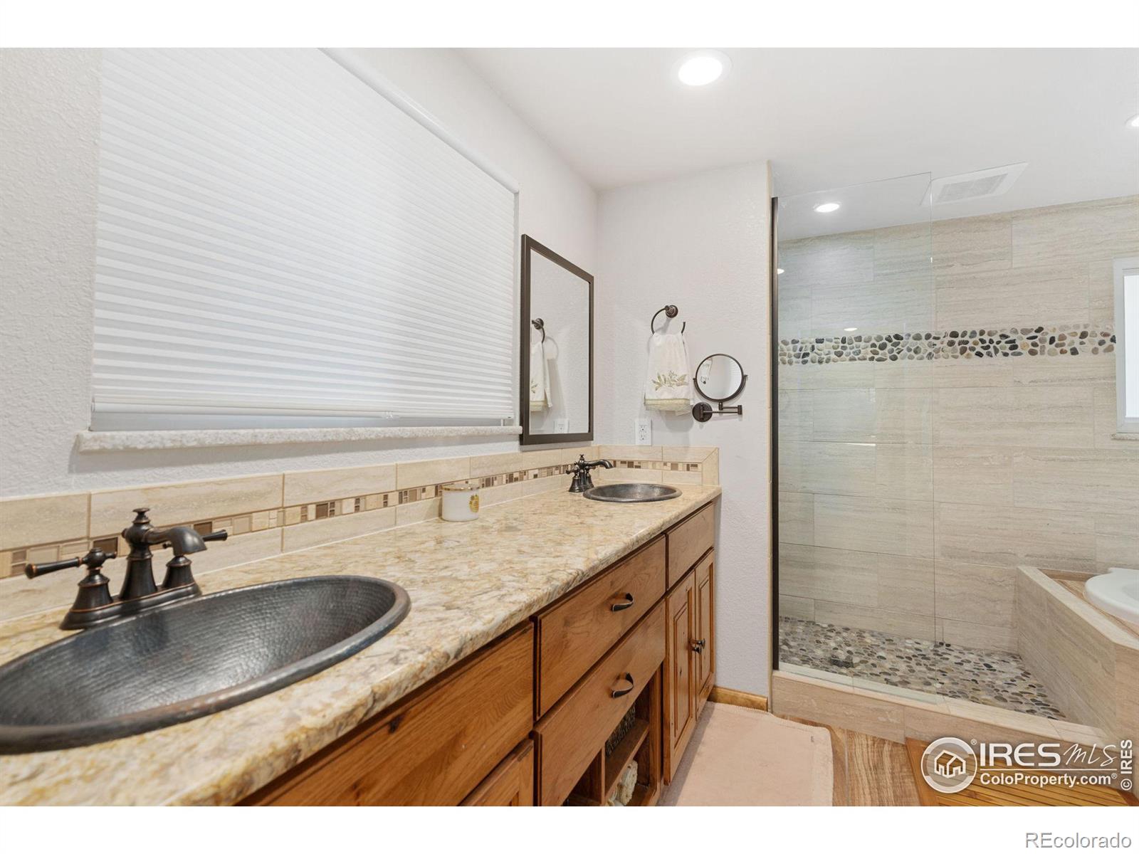 MLS Image #19 for 230  green mountain drive,loveland, Colorado