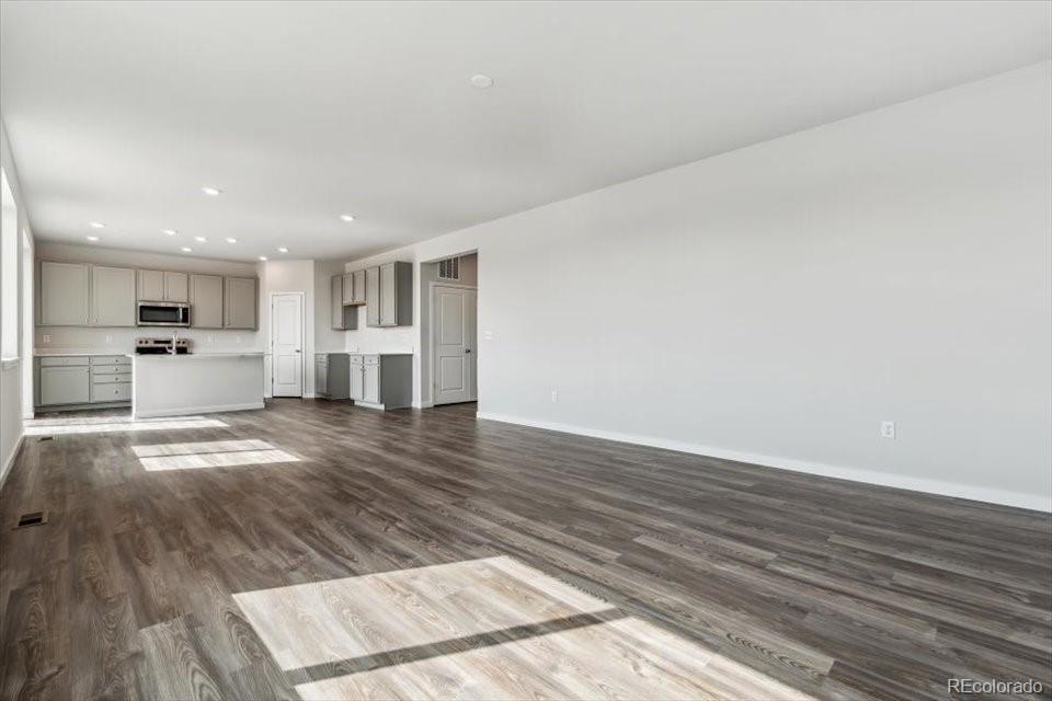 MLS Image #12 for 14378  heritage drive,mead, Colorado