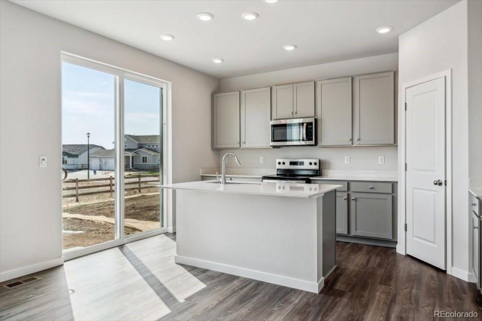 MLS Image #2 for 14378  heritage drive,mead, Colorado