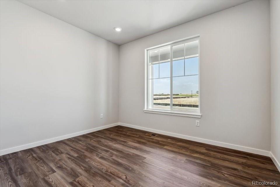 MLS Image #7 for 14378  heritage drive,mead, Colorado