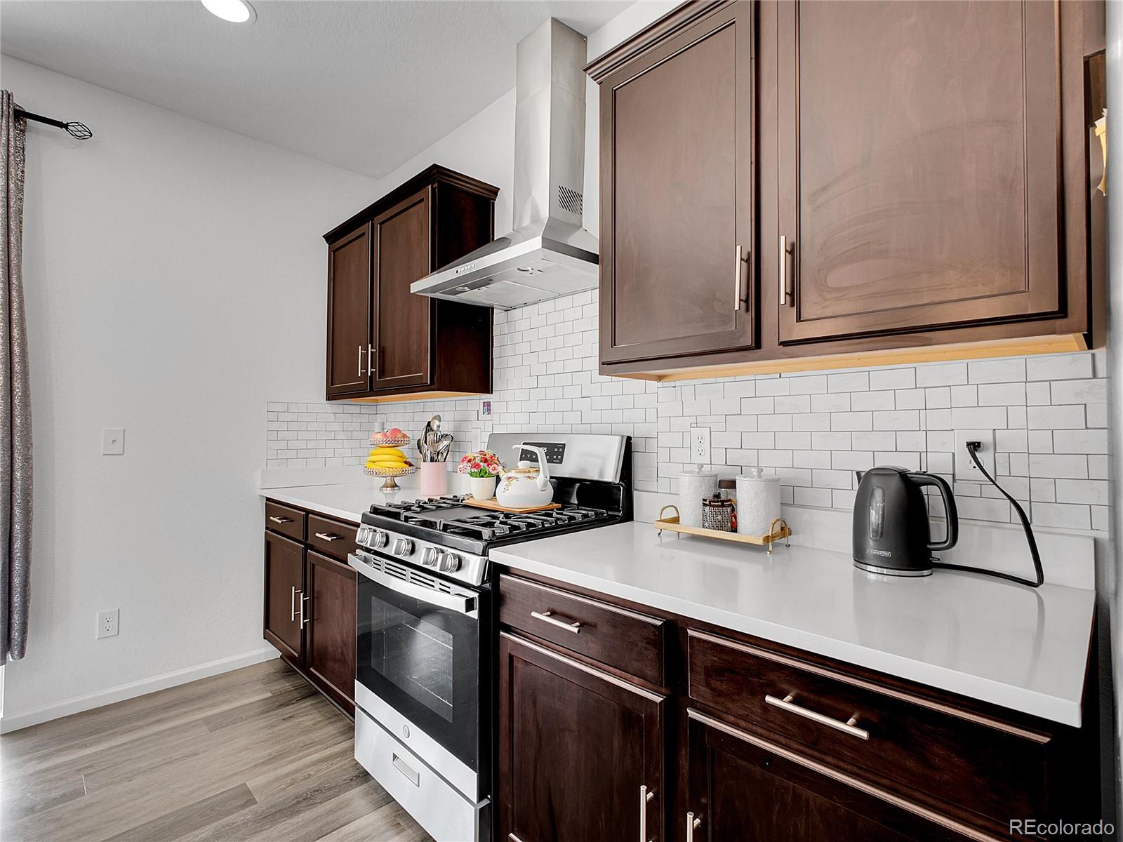 MLS Image #10 for 857  gold hill drive,erie, Colorado