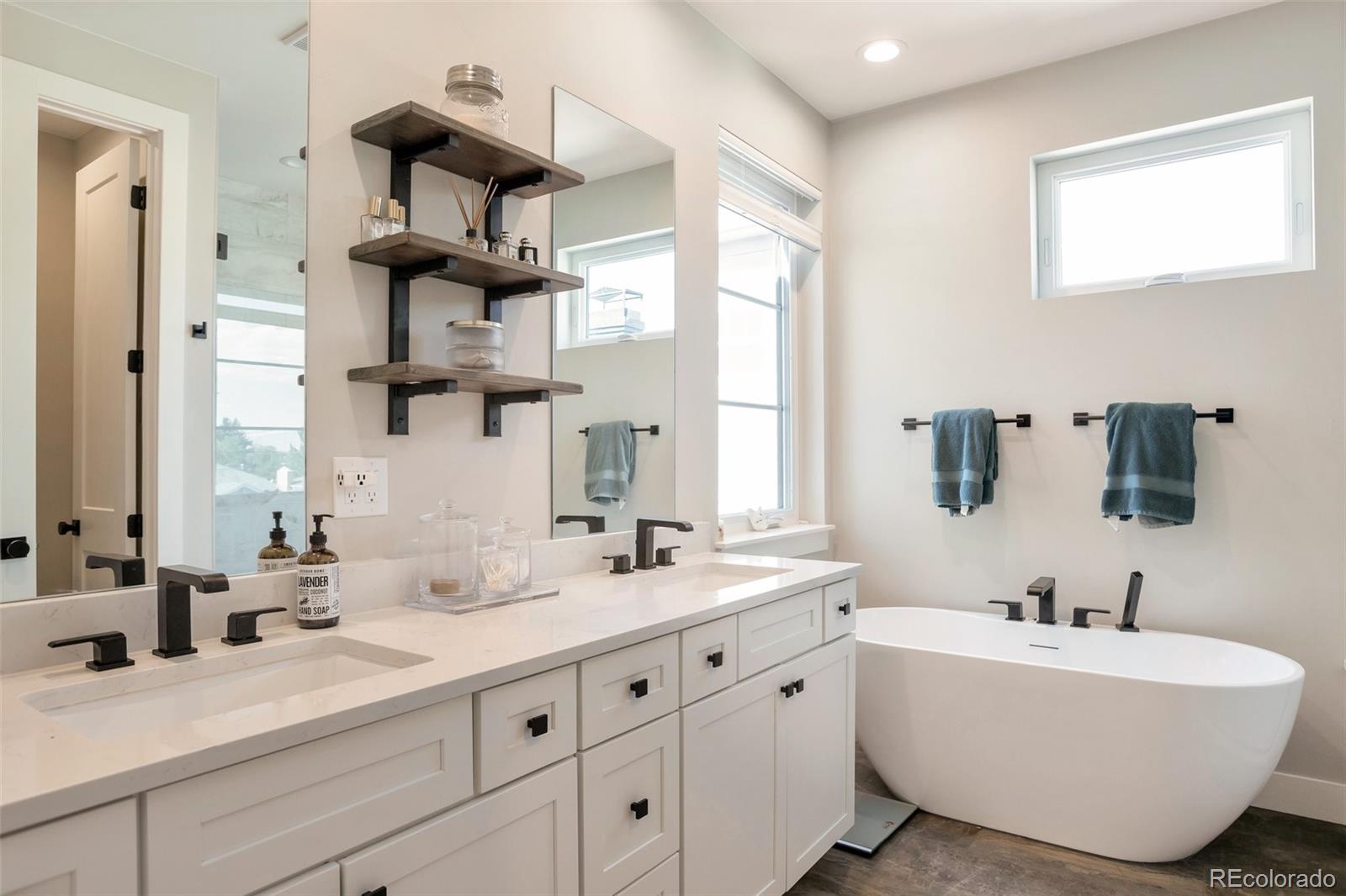 MLS Image #11 for 3261 s sherman street,englewood, Colorado