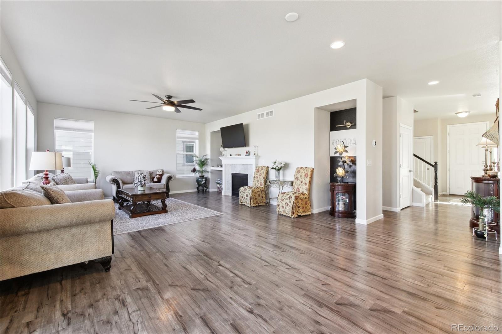 MLS Image #8 for 18809 w 92nd drive,arvada, Colorado