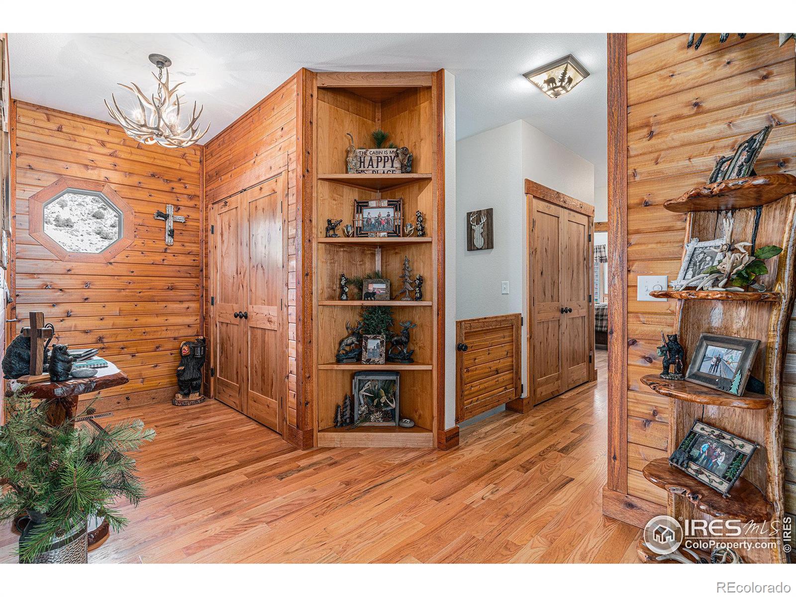 MLS Image #3 for 9512  county road 43 ,glen haven, Colorado