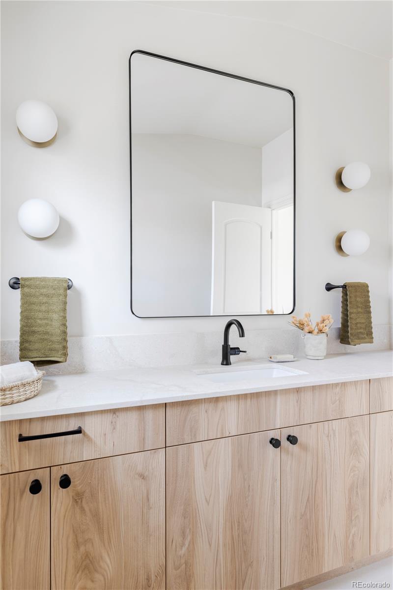 MLS Image #18 for 95 s jasmine street,denver, Colorado