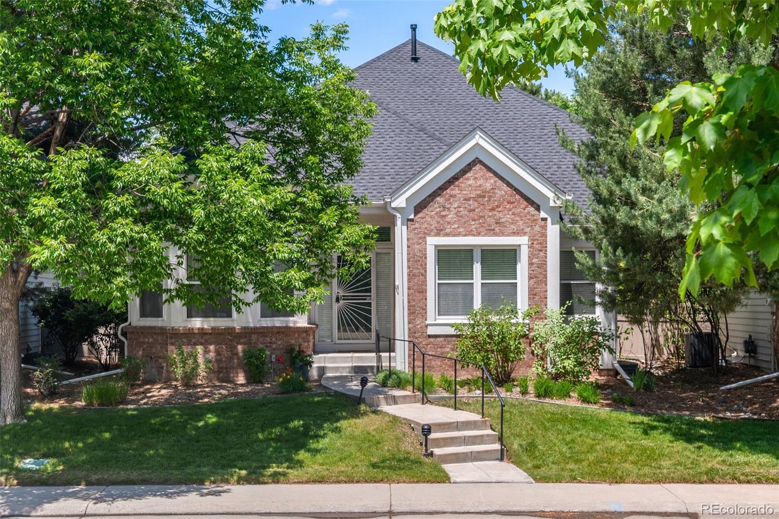 CMA Image for 1011 S Valentia Street,Denver, Colorado